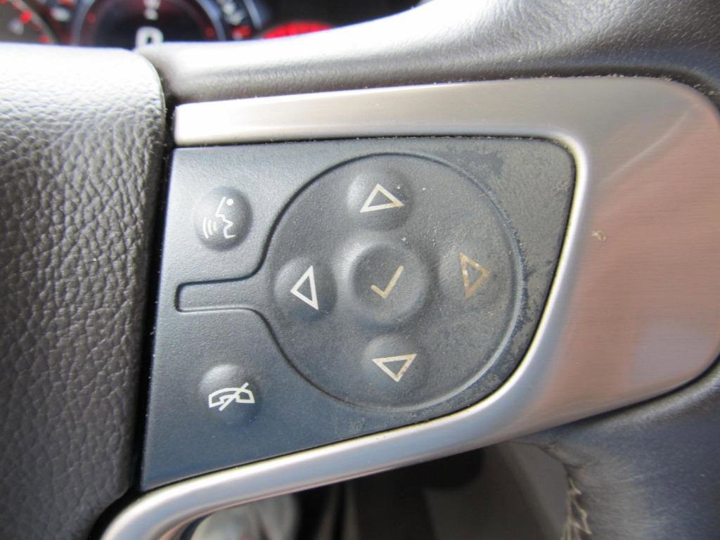 Used 2015 GMC Yukon XL Denali w/ Open Road Package image 58