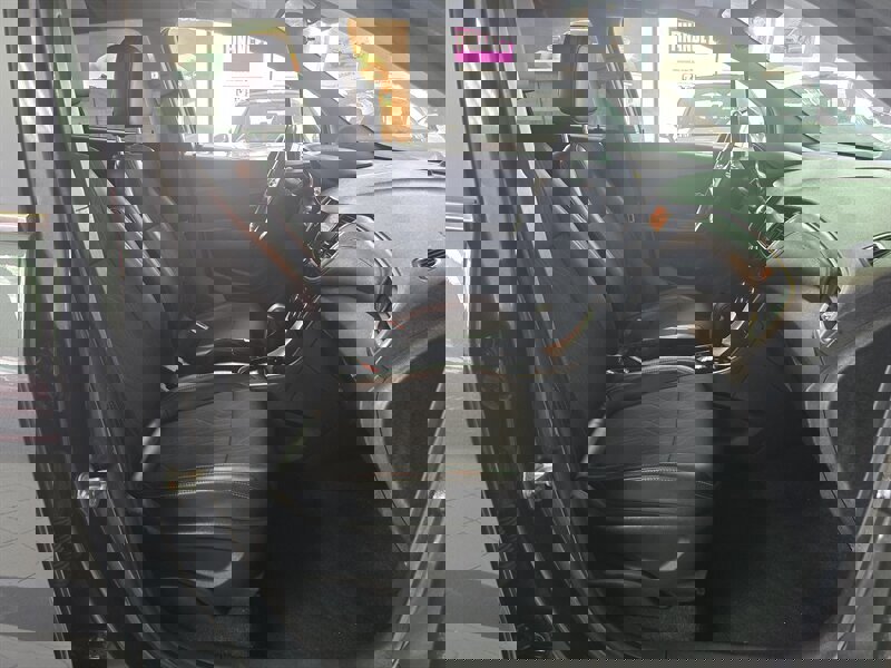 Used 2019 Chevrolet Trax LT w/ Driver Confidence Package image 14