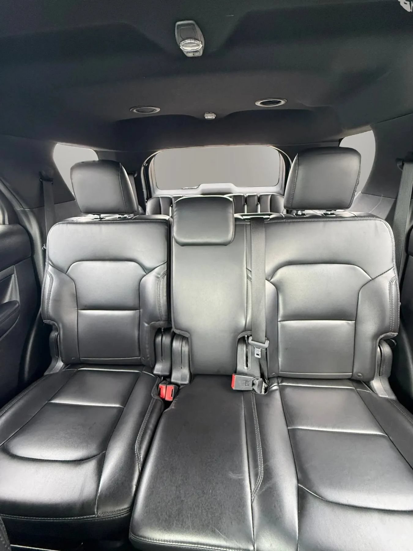 Used 2019 Ford Explorer XLT w/ Equipment Group 202A FWD image 20