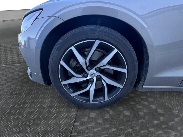 Used 2019 Volvo S60 T6 Momentum w/ Premium Package AWD/4WD image 13
