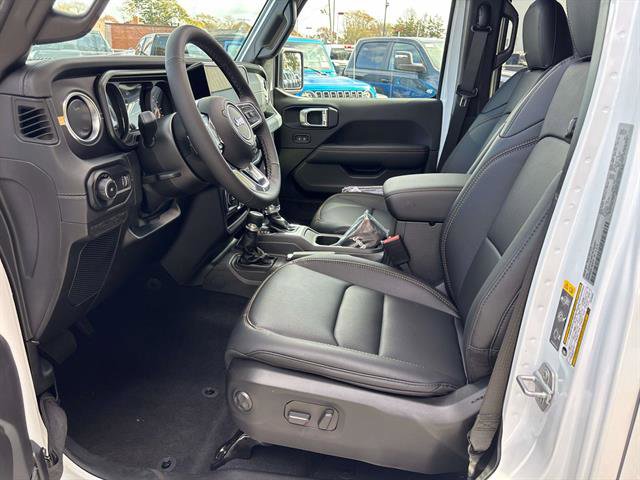 New 2026 Jeep Wrangler Unlimited Sahara image 9