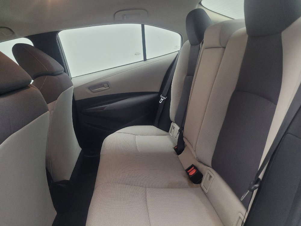 Used 2022 Toyota Corolla LE FWD image 18