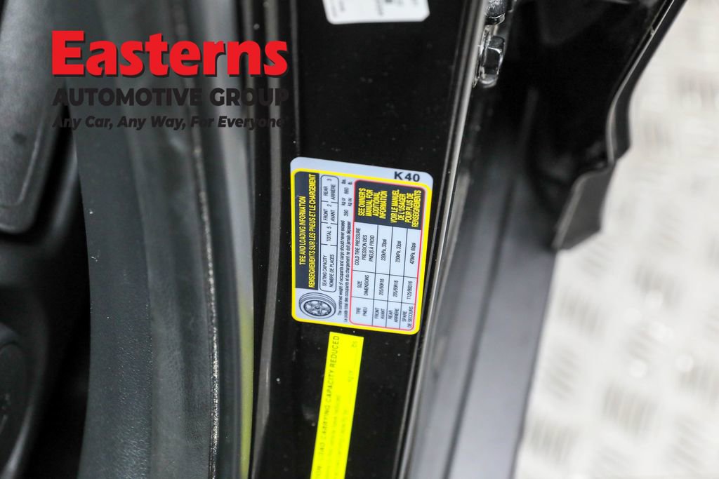 Used 2022 Hyundai Kona SE w/ Winter Weather Package image 59