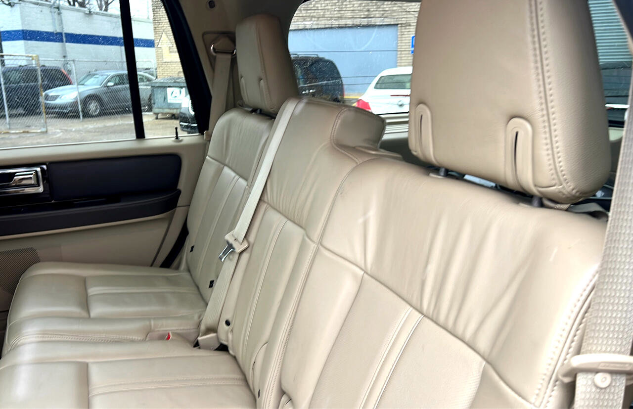 Used 2016 Lincoln Navigator Reserve image 6