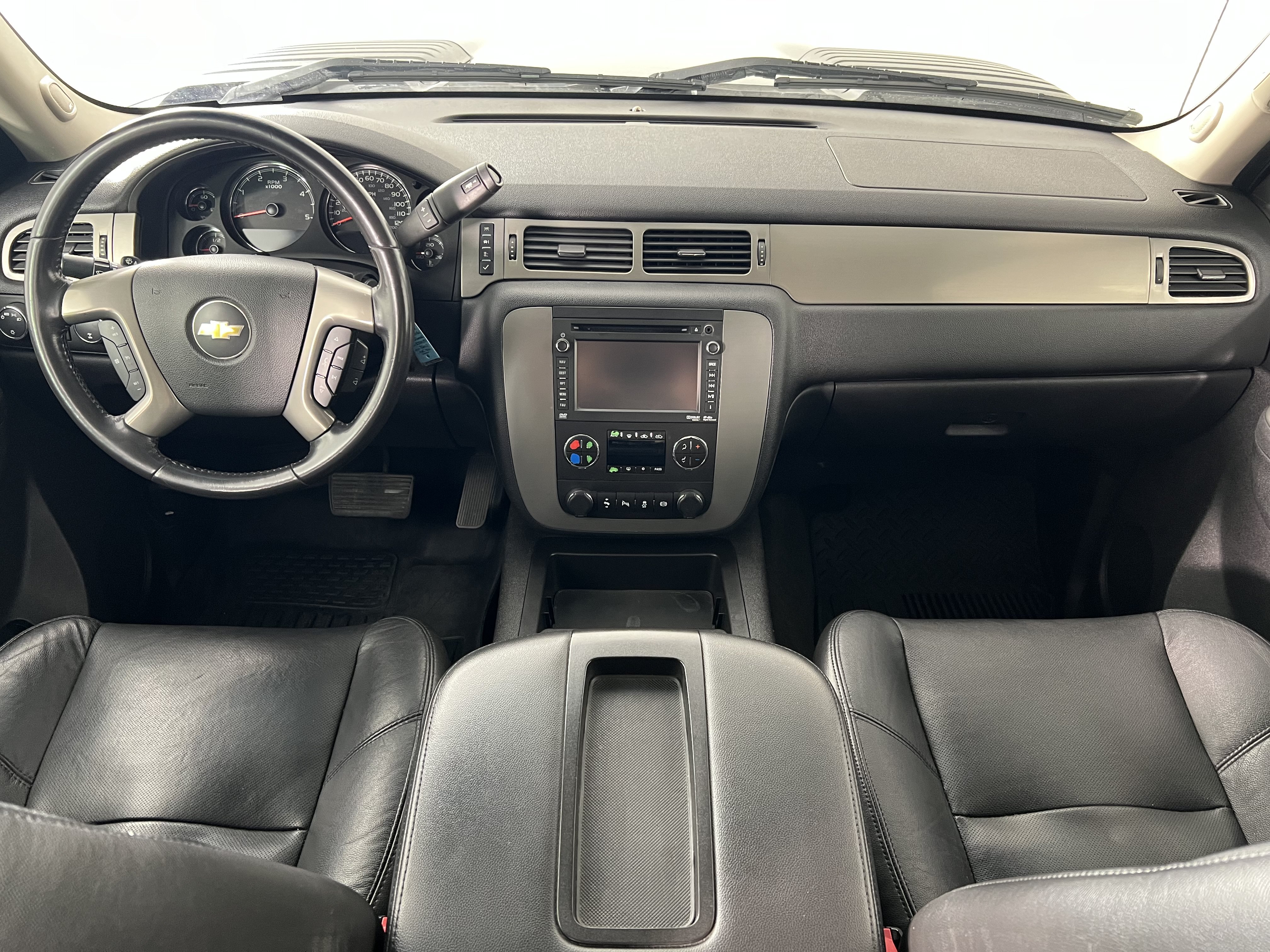 Used 2012 Chevrolet Silverado 2500 LTZ w/ LTZ Plus Package AWD/4WD image 21