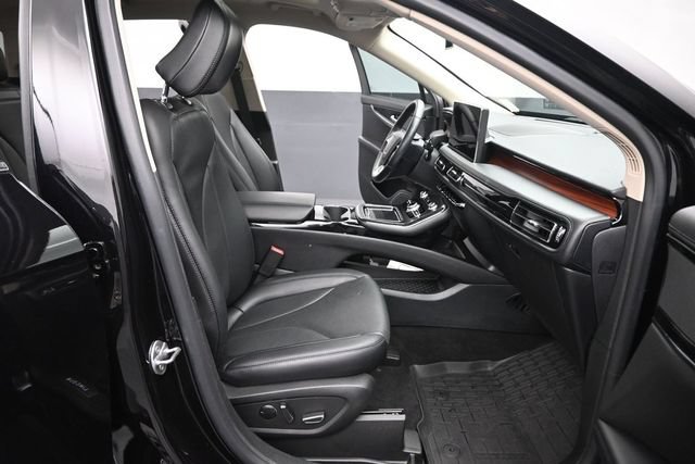 Certified 2023 Lincoln Nautilus Reserve FWD image 30