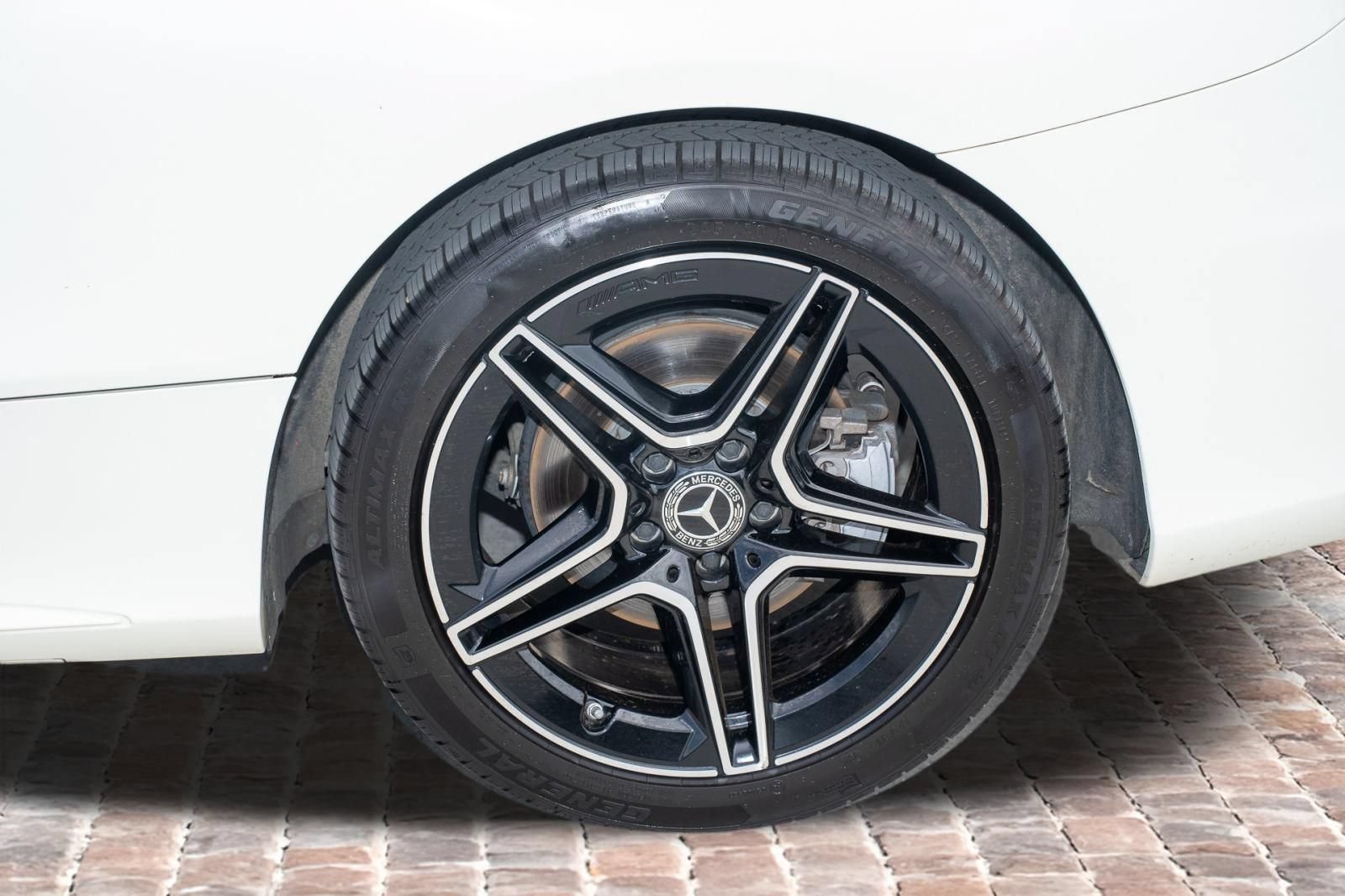 Used 2022 Mercedes-Benz C 300 Coupe w/ AMG Line image 38