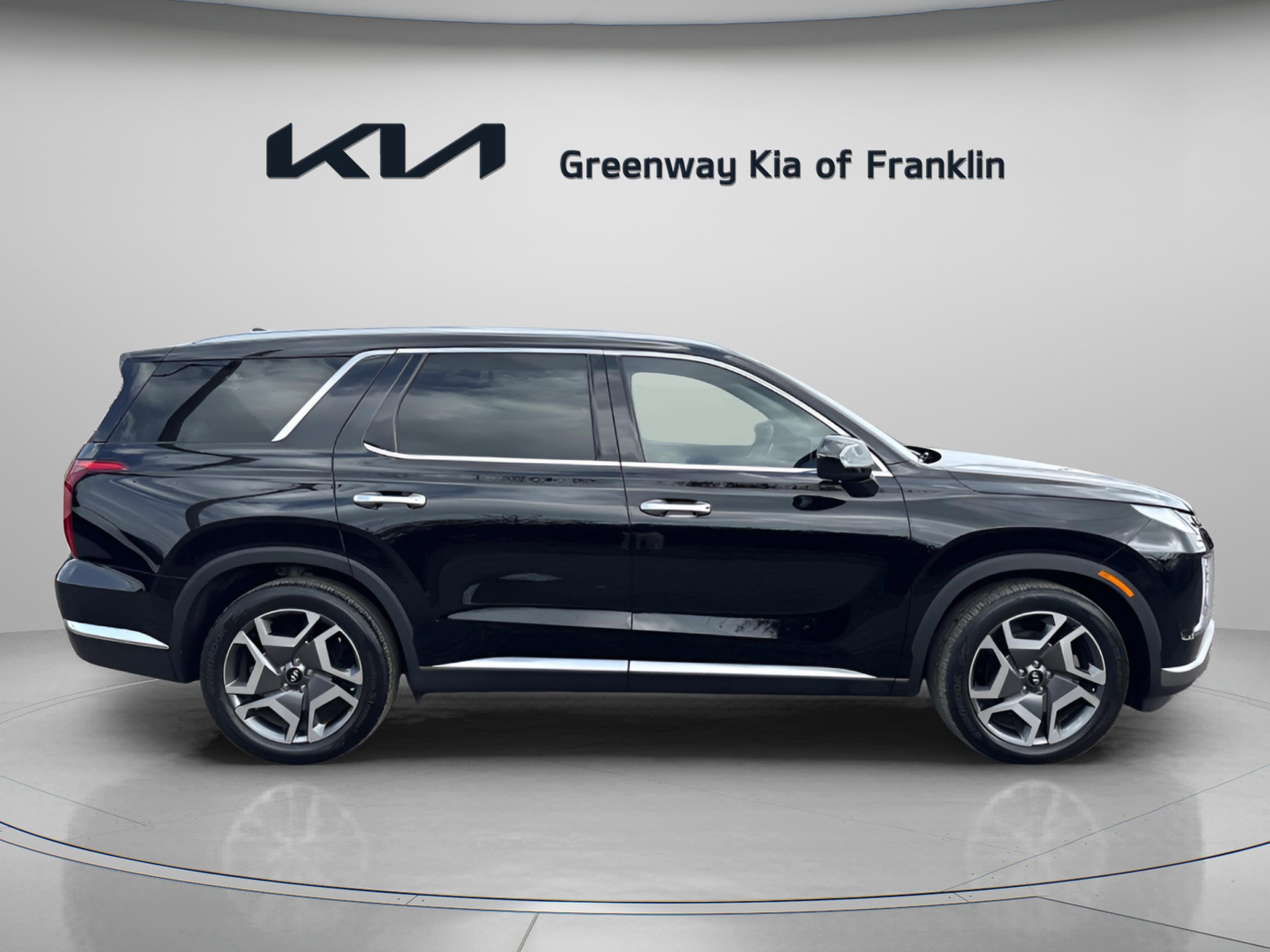 Used 2024 Hyundai Palisade Limited image 8