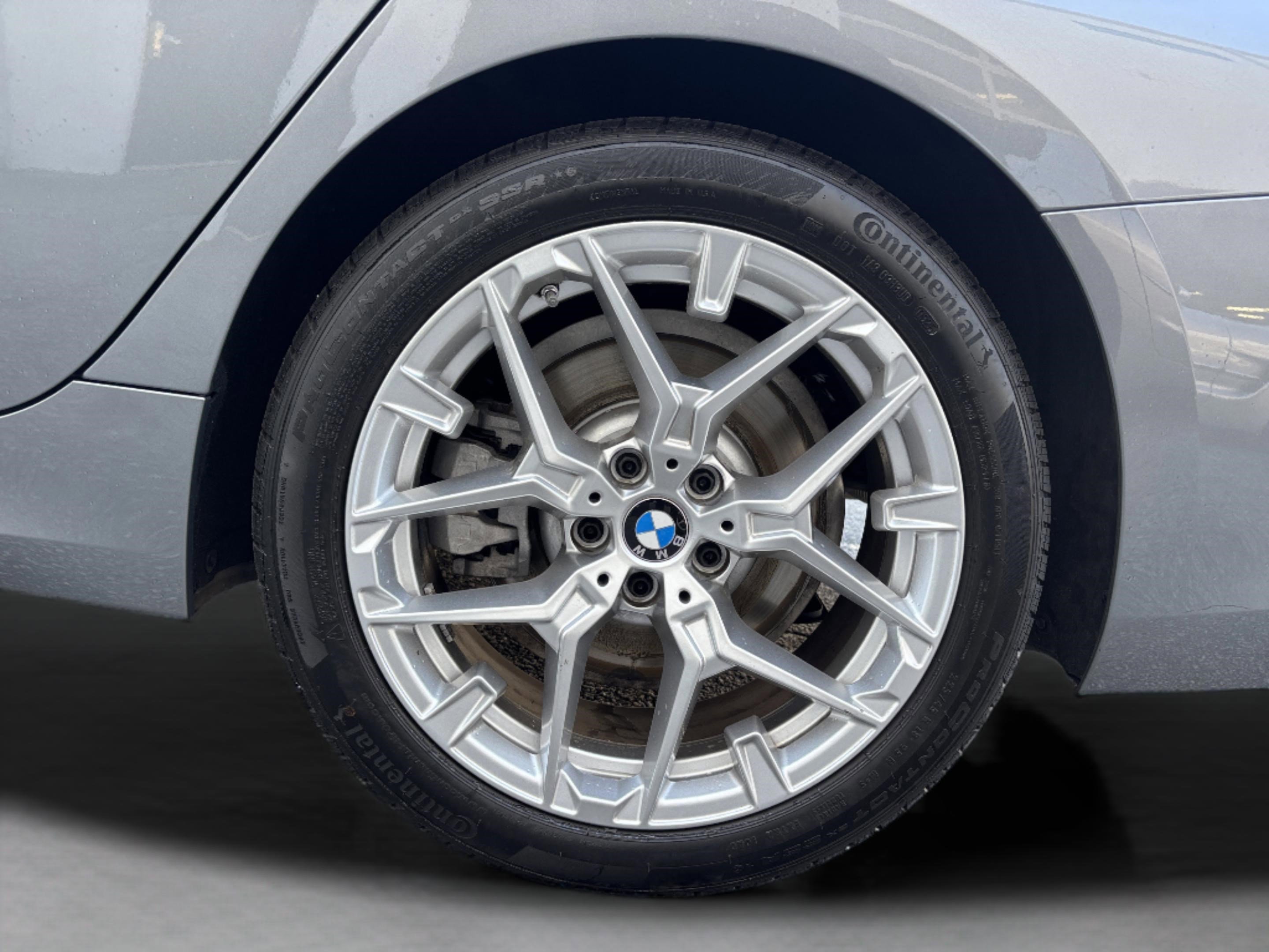 Used 2025 BMW 330i Sedan image 30