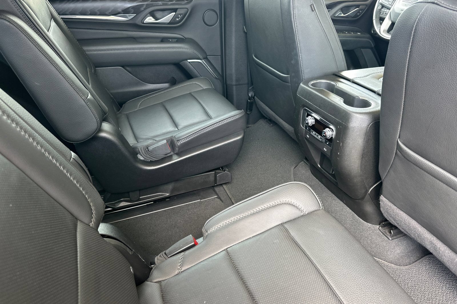 Used 2022 GMC Yukon Denali AWD/4WD image 20
