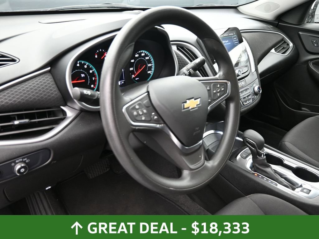 Used 2024 Chevrolet Malibu LT image 23