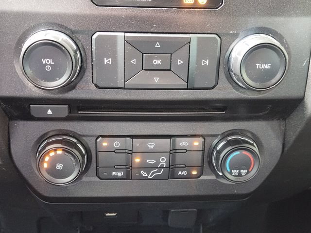 Used 2017 Ford F350 XL w/ STX Appearance Package AWD/4WD image 19
