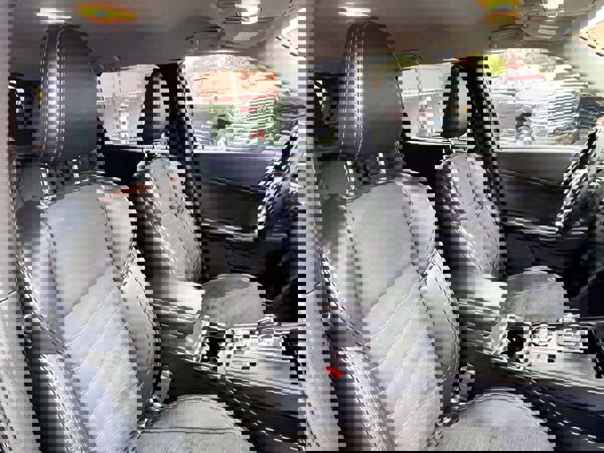 Used 2023 Mitsubishi Outlander SE image 10