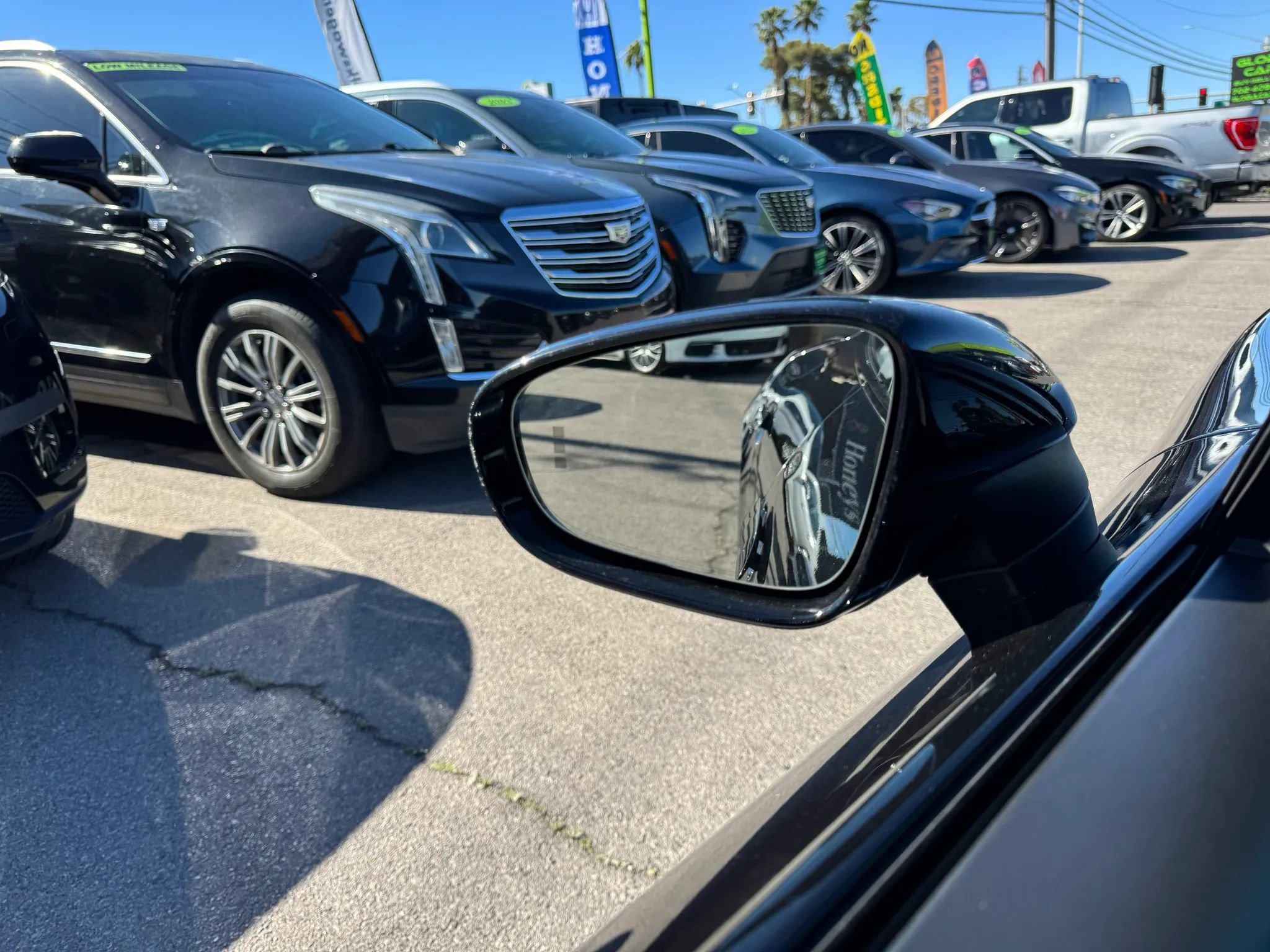 Used 2020 Porsche Taycan 4S image 28