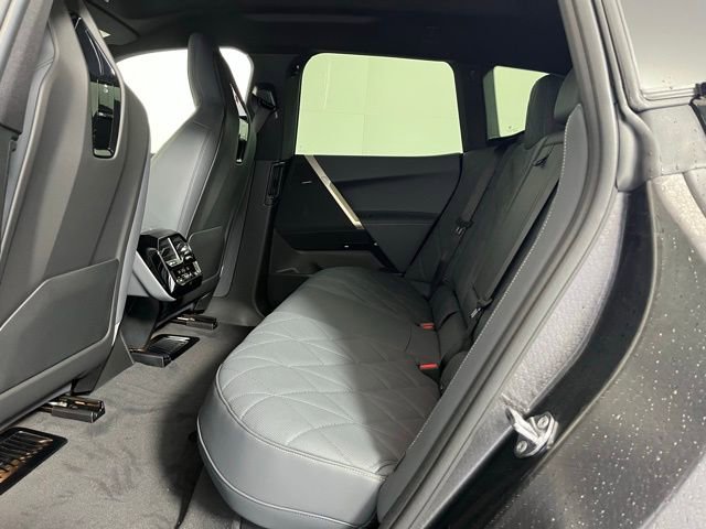 New 2026 BMW iX xDrive60 w/ Executive Package image 19