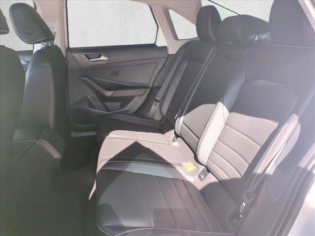 Used 2023 Volkswagen Jetta SE image 20