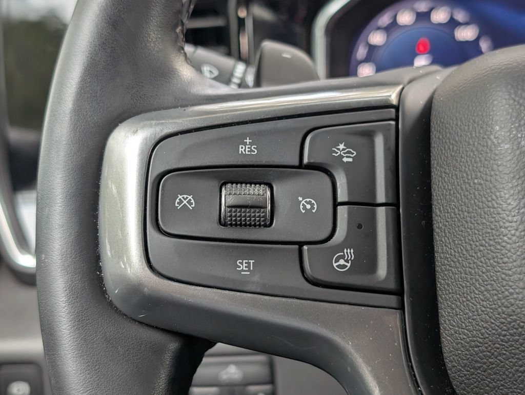 Used 2025 Chevrolet Silverado 1500 LT Trail Boss w/ Dark Appearance Package AWD/4WD image 30