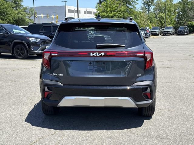Used 2025 Kia Seltos EX w/ EX Sunroof Package AWD/4WD image 3