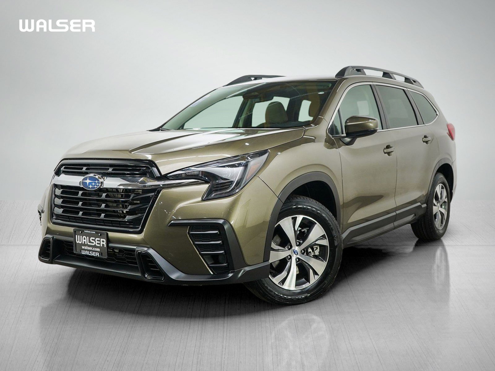 Used 2025 Subaru Ascent Premium AWD/4WD image 1