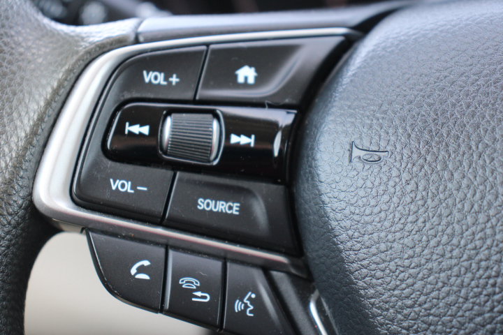 Used 2019 Honda Accord LX image 21