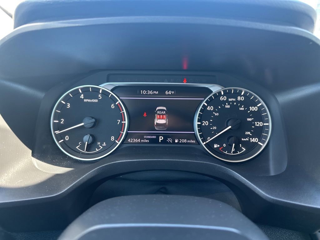 Used 2025 Nissan Rogue SV FWD image 31