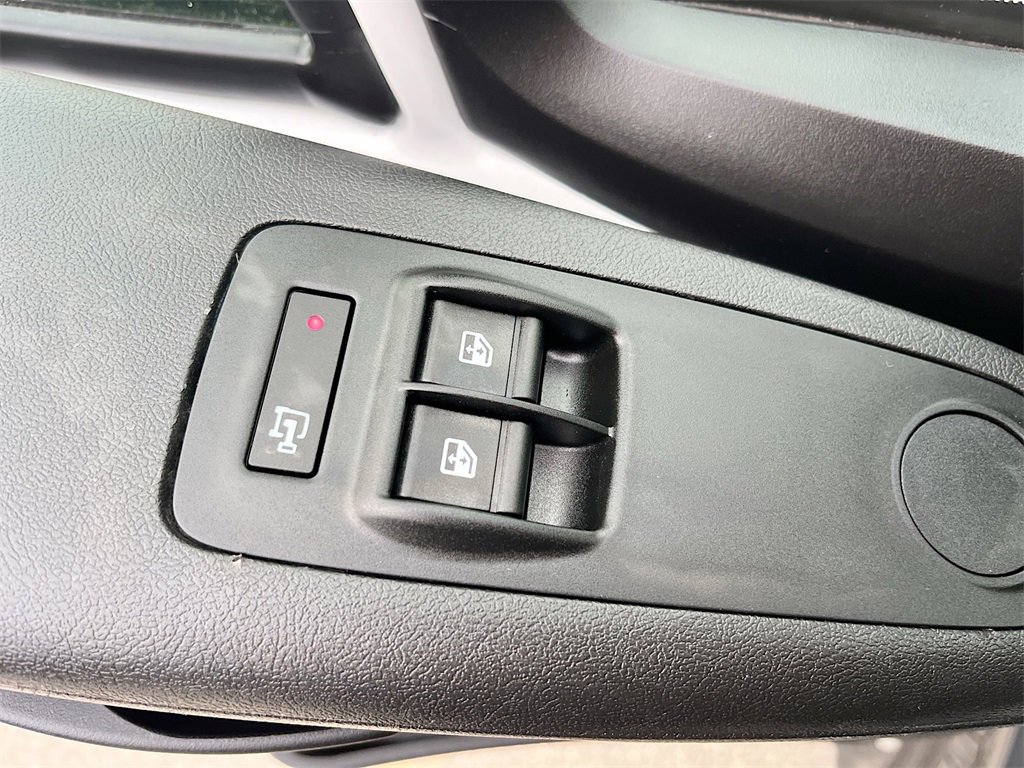 Used 2025 RAM ProMaster 2500 w/ U-Haul Equipment Group image 17