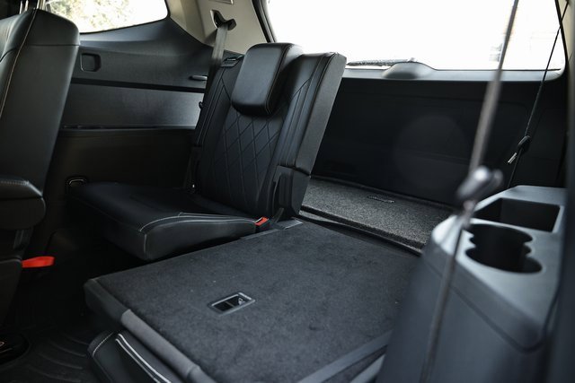 Used 2024 Volkswagen Atlas SEL Premium R-Line image 29