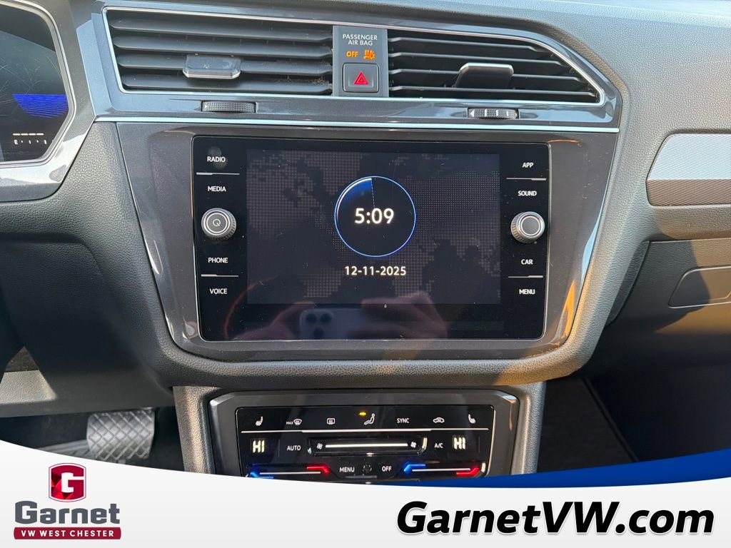 Certified 2022 Volkswagen Tiguan SE image 19
