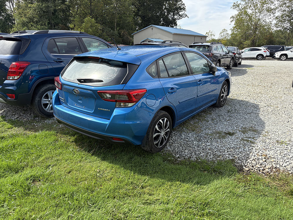 Used 2022 Subaru Impreza 2.0i AWD/4WD image 3