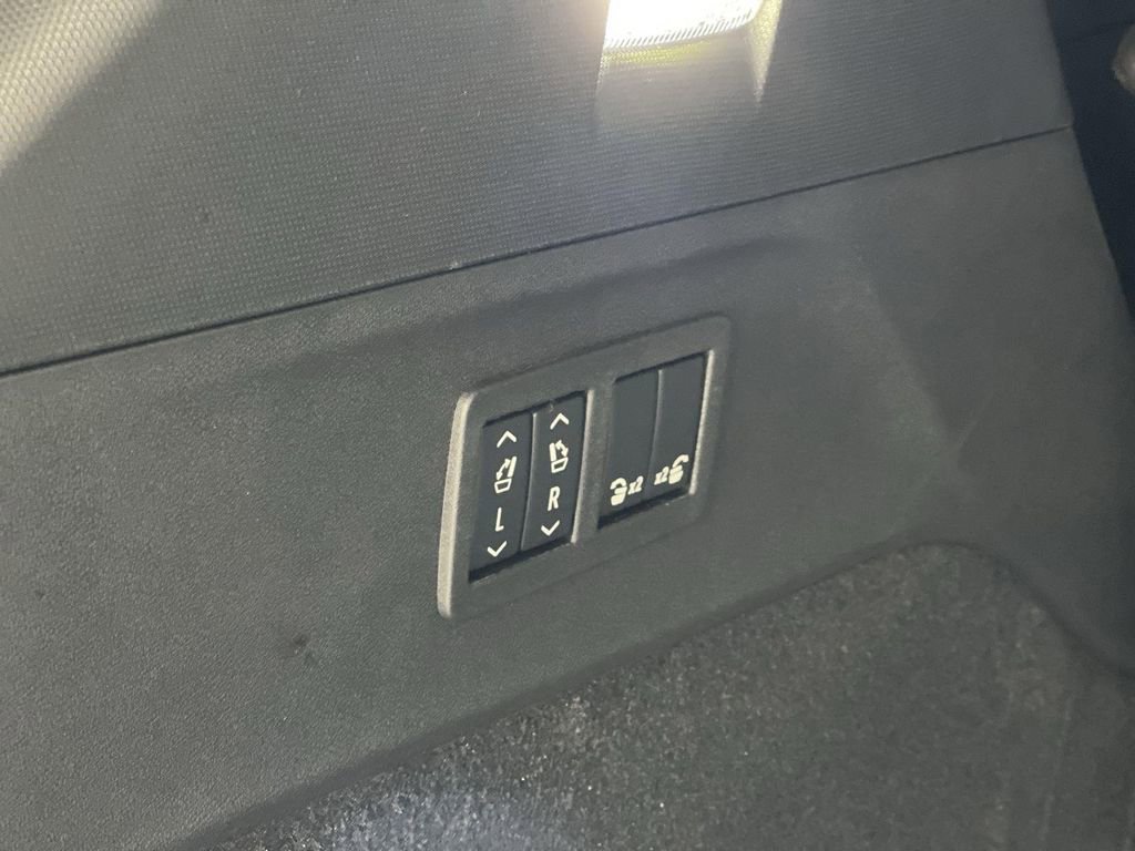 New 2026 Cadillac Escalade IQ Sport 1 image 32