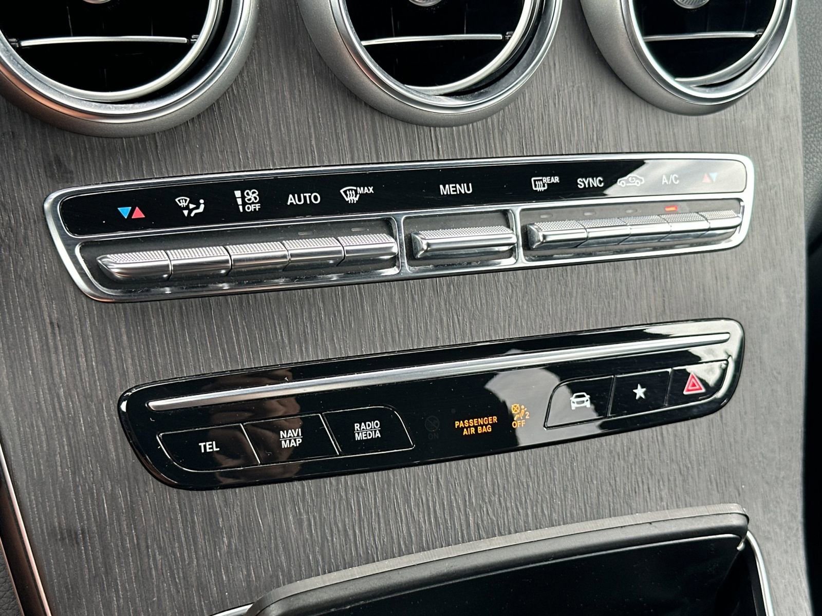 Certified 2022 Mercedes-Benz GLC 300 image 22