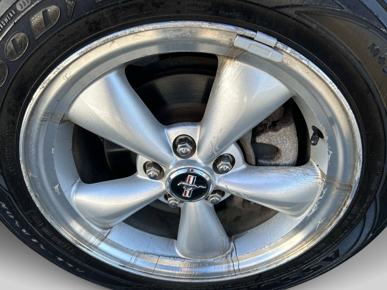 Used 2007 Ford Mustang Premium image 9