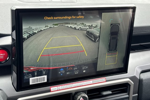 New 2026 Toyota 4Runner TRD Off-Road Premium w/ Tow Technology Package AWD/4WD image 19