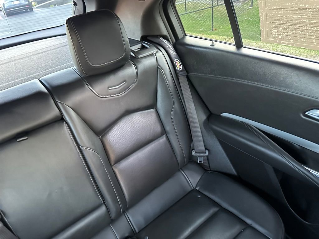 Used 2022 Cadillac XT4 Premium Luxury w/ Enhanced Visibility Package image 38