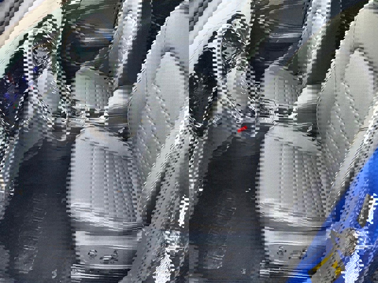 Used 2024 Volkswagen Jetta SE image 26