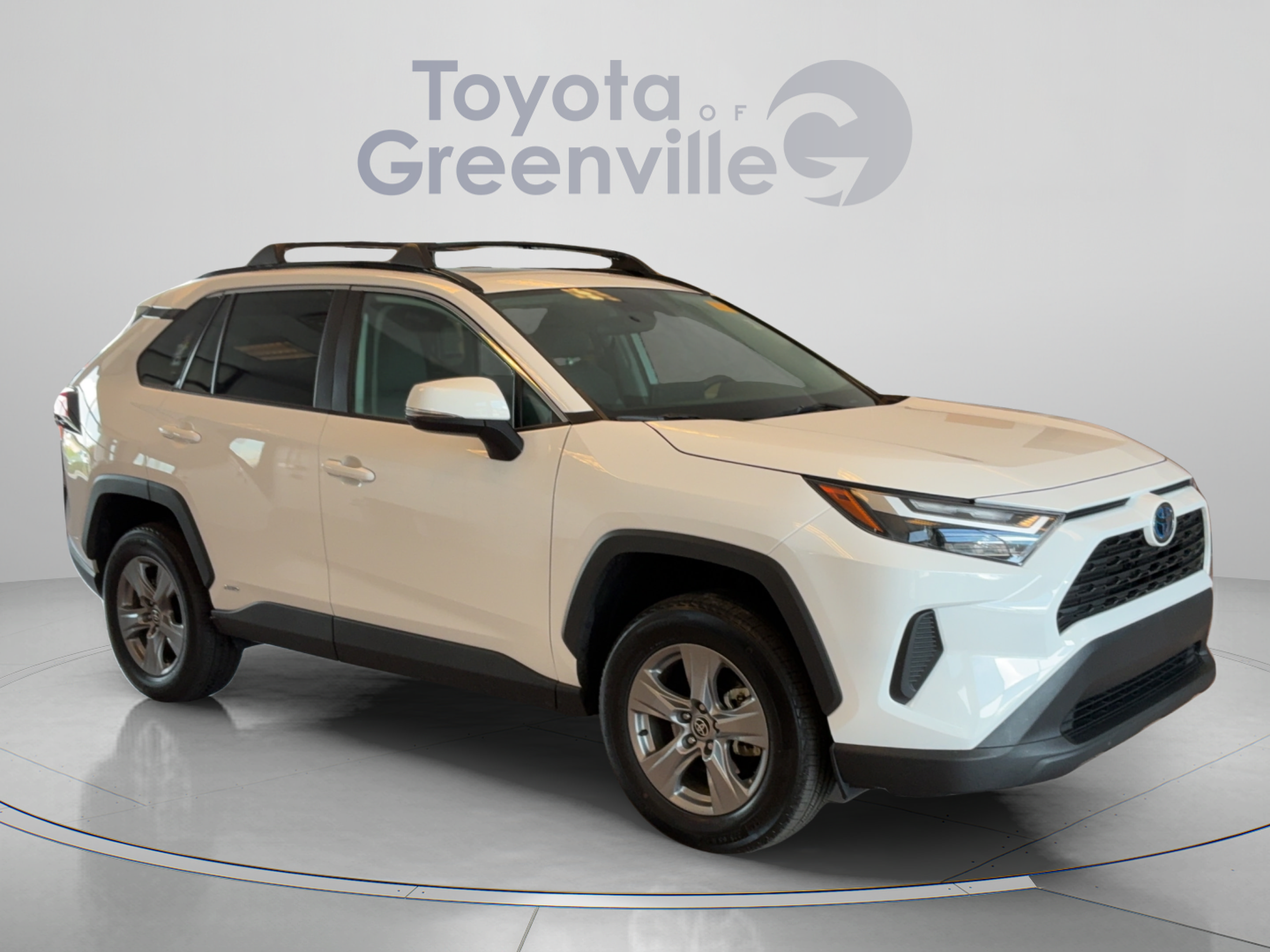 Used 2022 Toyota RAV4 XLE w/ Convenience Package AWD/4WD image 8