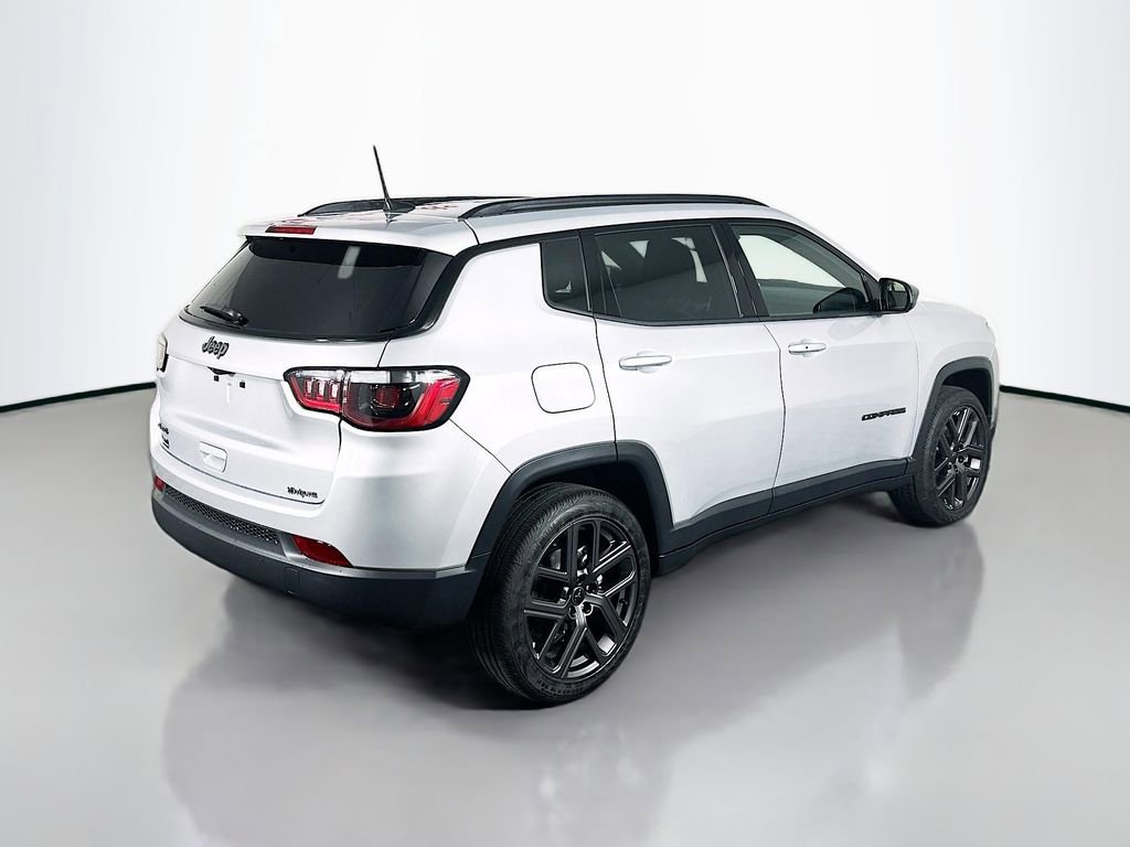 New 2026 Jeep Compass Latitude image 7