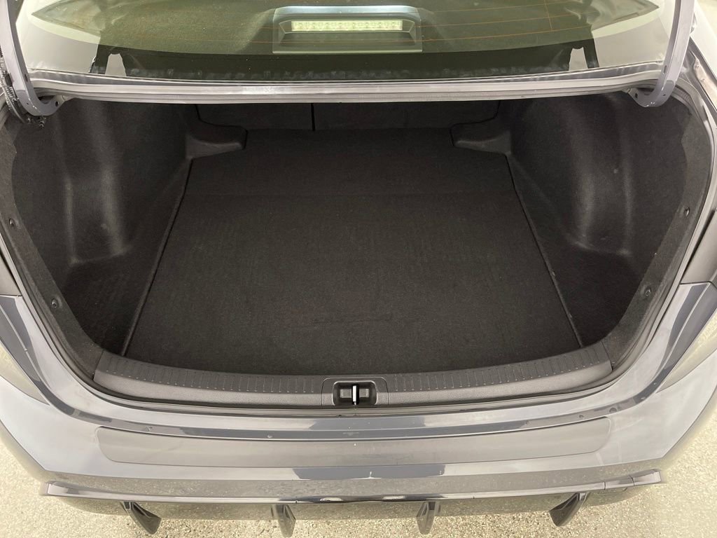 Used 2023 Toyota Corolla SE w/ SE Premium Package image 10