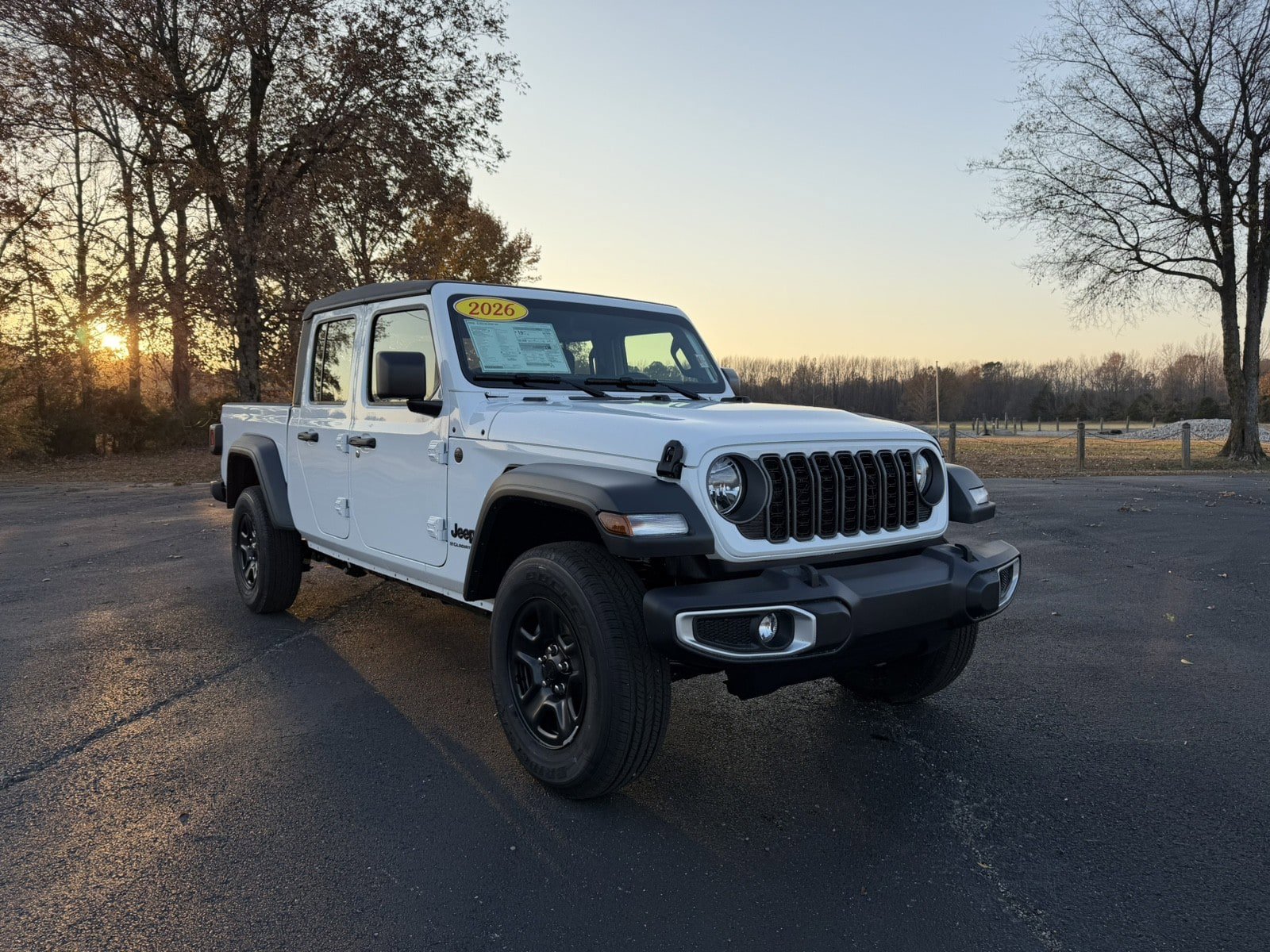 New 2026 Jeep Gladiator Sport AWD/4WD image 1