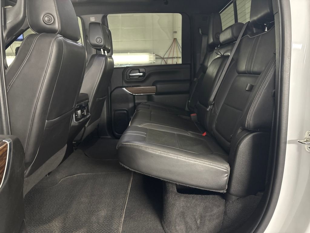 Used 2022 Chevrolet Silverado 3500 High Country w/ Safety Package II image 33