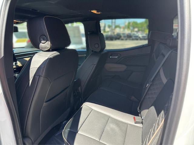 New 2026 GMC Canyon Denali AWD/4WD image 12