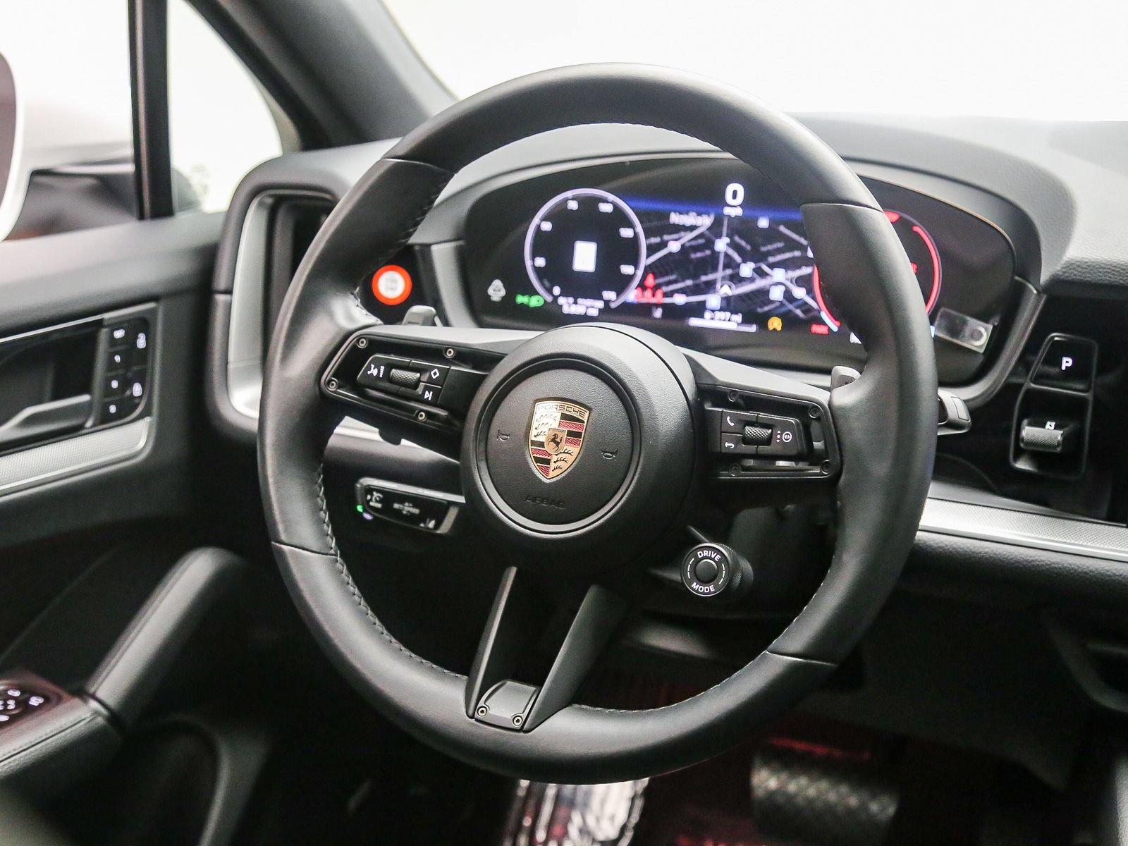 Certified 2026 Porsche Cayenne Coupe AWD/4WD image 19
