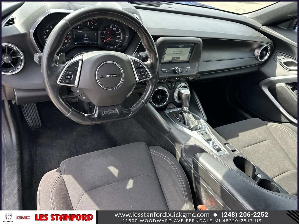 Used 2017 Chevrolet Camaro LT RWD image 14