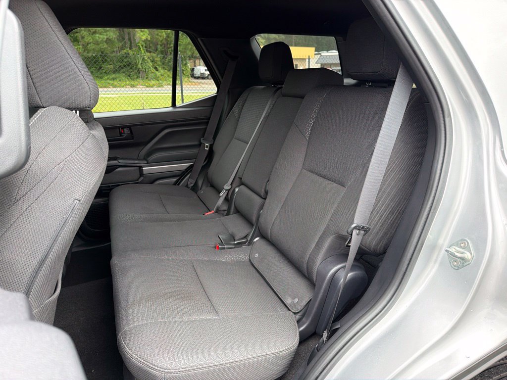 Used 2025 Toyota 4Runner SR5 RWD image 19