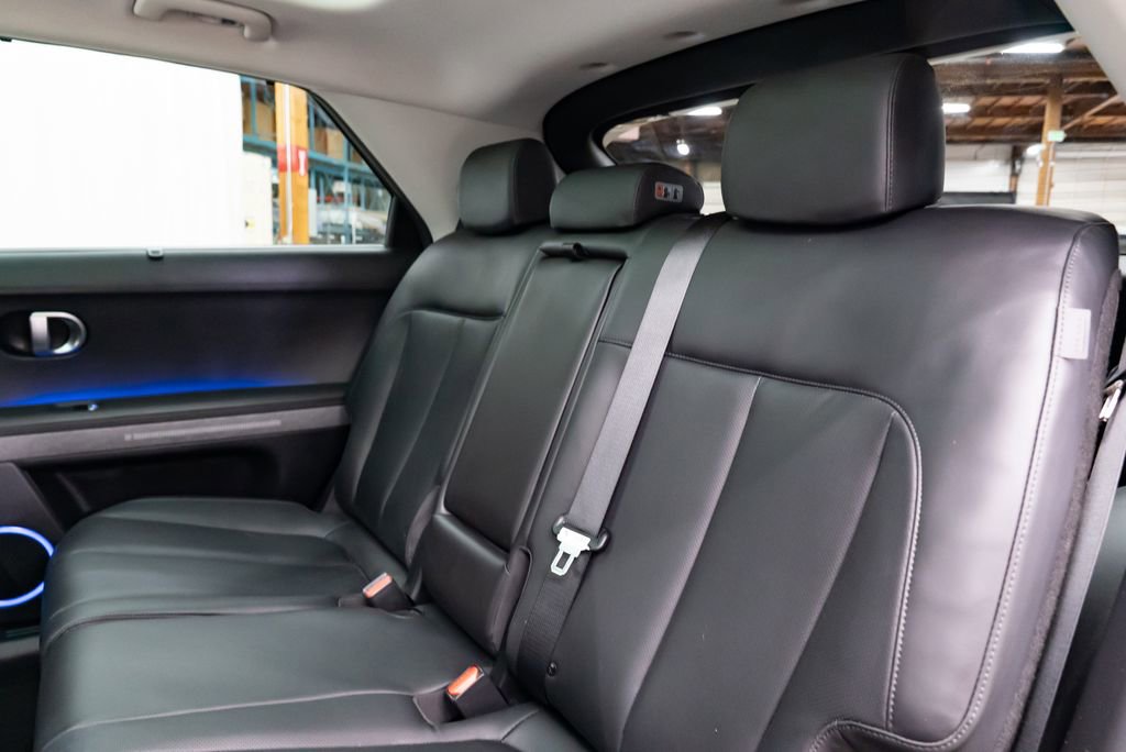 Used 2024 Hyundai Ioniq 5 Limited image 28