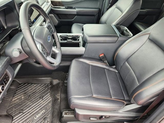 Used 2025 Ford F250 Lariat w/ Lariat Ultimate Package AWD/4WD image 12