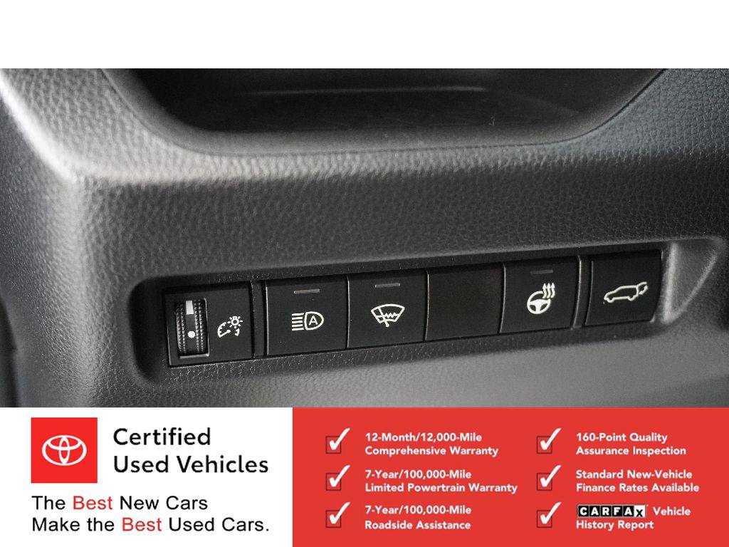 Used 2021 Toyota RAV4 XLE Premium FWD image 15