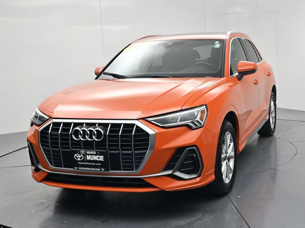 Used 2023 Audi Q3 2.0T Premium AWD/4WD image 3
