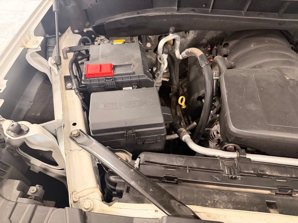 Used 2019 Chevrolet Silverado 1500 RST AWD/4WD image 52