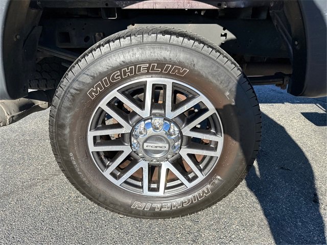 Used 2019 Ford F250 Lariat w/ Lariat Ultimate Package image 13